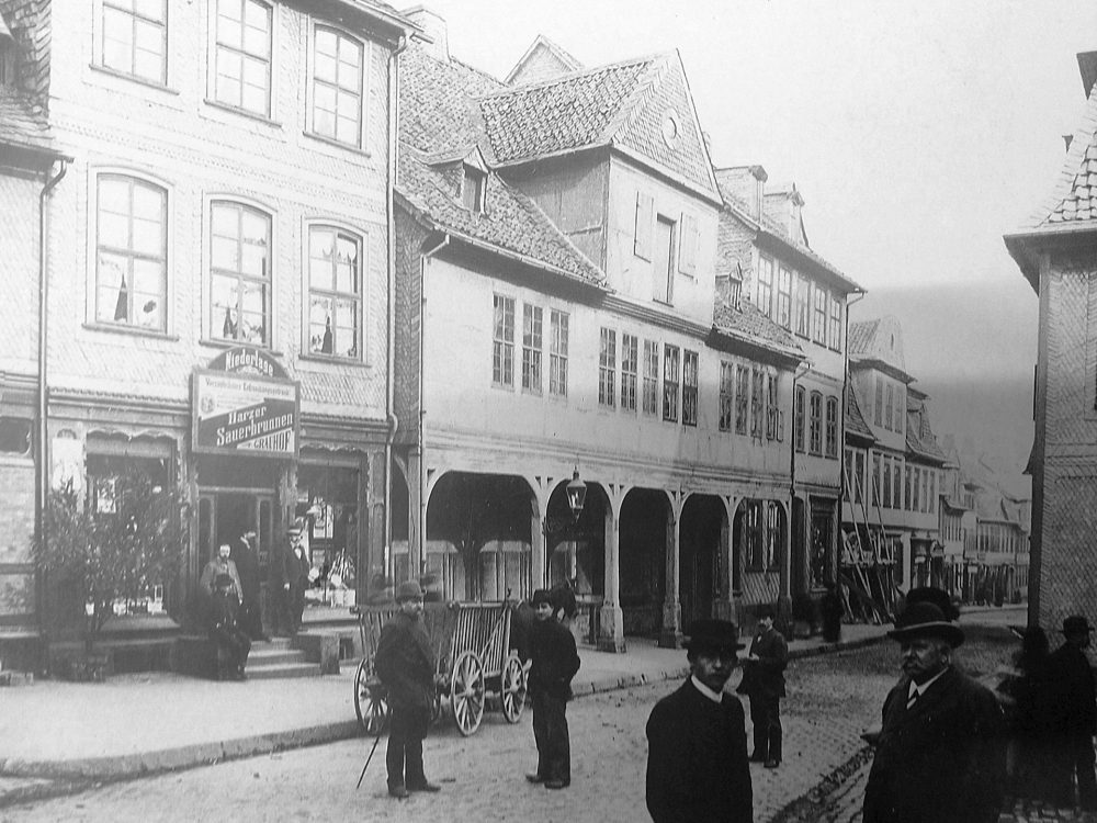 Fenstermäkerstraße